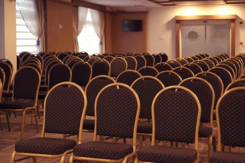 Imperial Park Hotel ازميت المظهر الخارجي الصورة